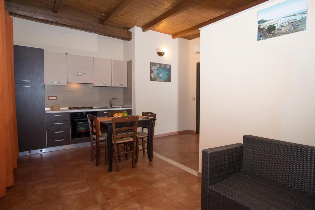 Cala Blanca Villaggio Alberghiero มารีนาดีกาเมโรตา ภายนอก รูปภาพ