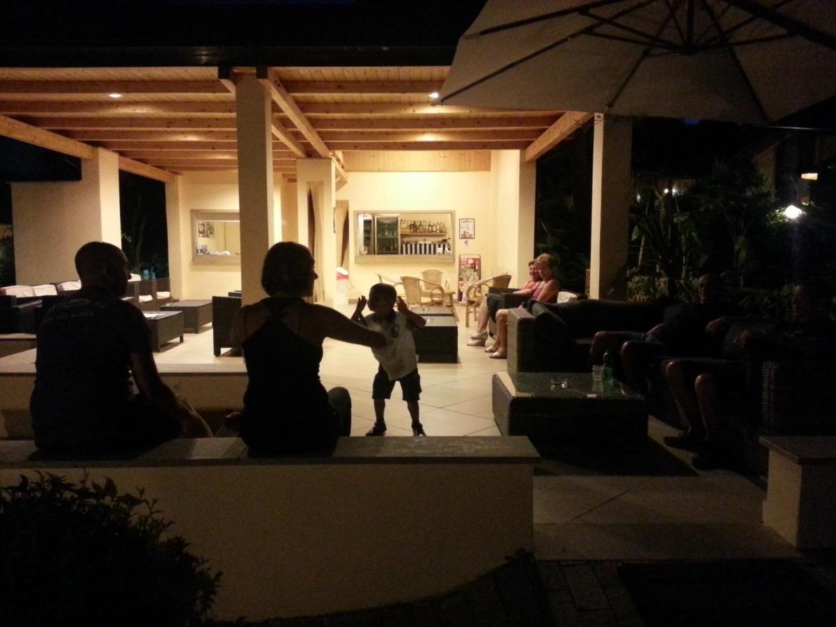 Cala Blanca Villaggio Alberghiero มารีนาดีกาเมโรตา ภายนอก รูปภาพ